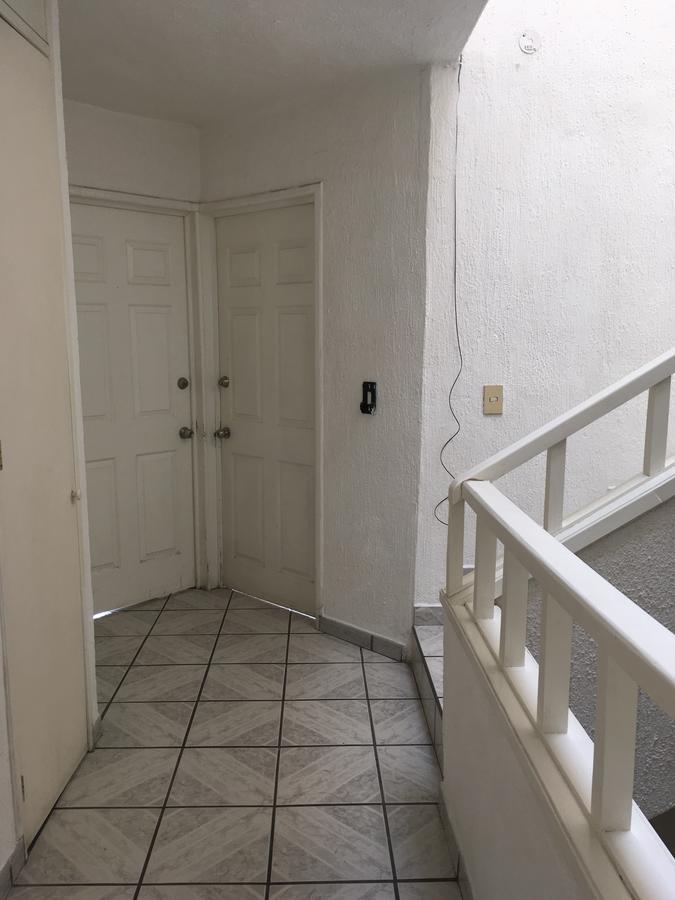 Casa Bravia - Hostal Para Mujeres Guadalajara Exterior foto